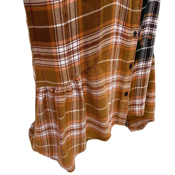 Peace & Pearls Womens Plaid Button Up Sz Large Upcycled Bleach Ombre Stencil - Picture 3 of 12